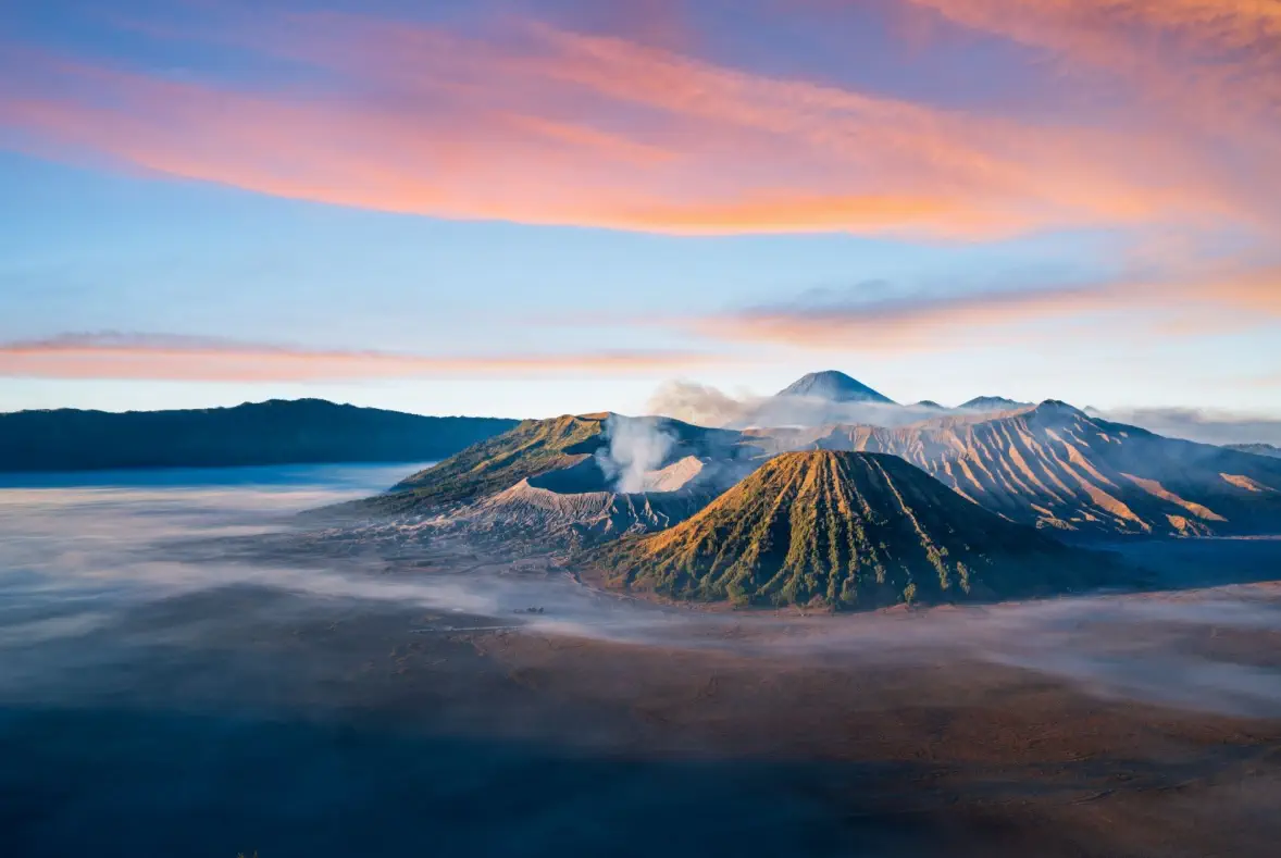 Pertemuan RevoU di Surabaya